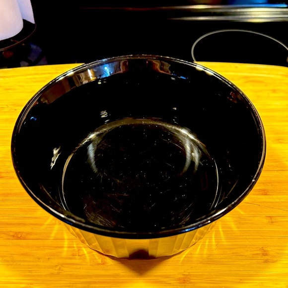 Corning Ware 1.6L French Black Round F-5-B Casserole Baking Dish Ribbed no lid - Picture 1 of 4